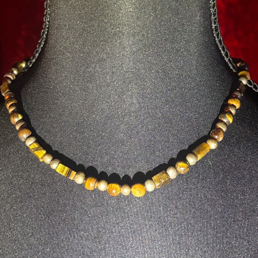 Elegant Tigers eye Beaded Necklace
